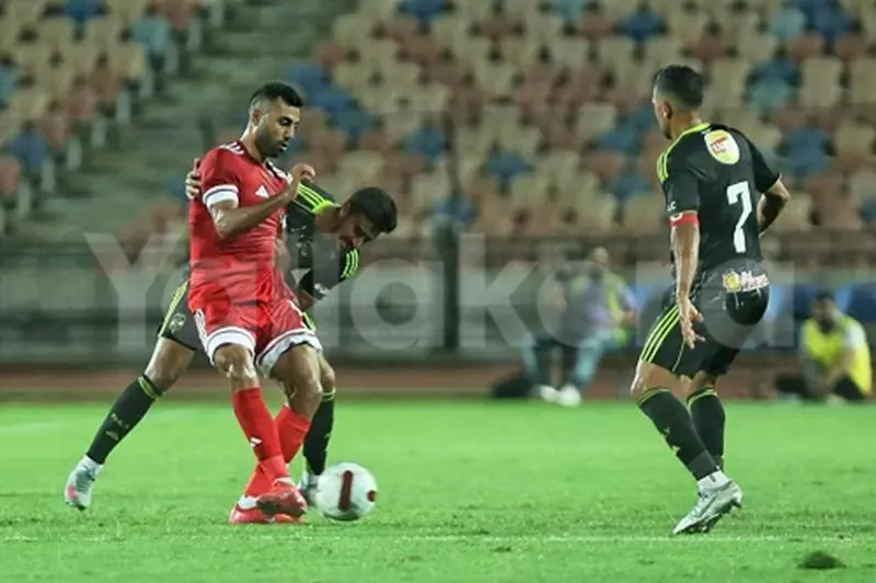 بناء الهجمة والكرات الثابتة: تحليل استغلال مودرن لأخطاء الأهلي في الدوري