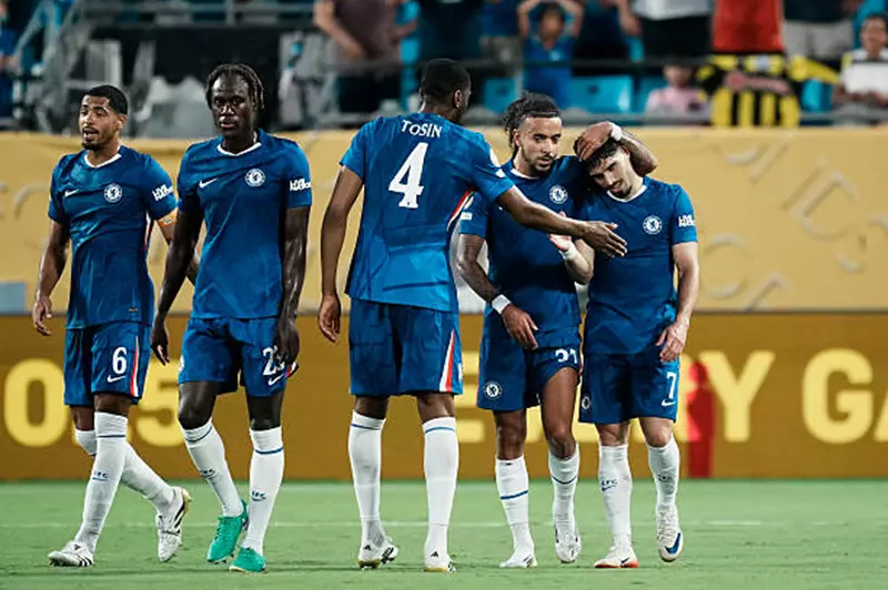 تشيلسي يسعى لضم نجم فرنسي في صفقة مفاجئة