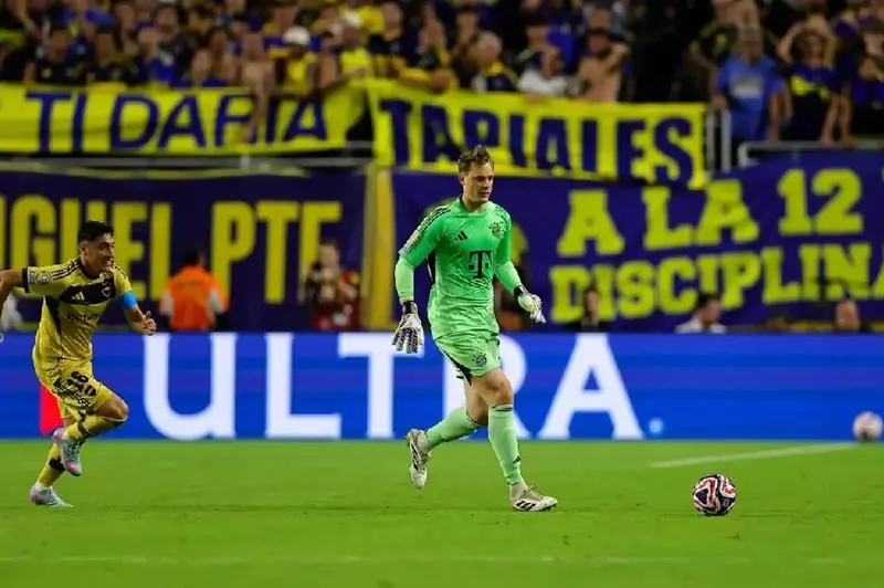 نوير لا يتعجل تجديد عقده مع بايرن ميونخ